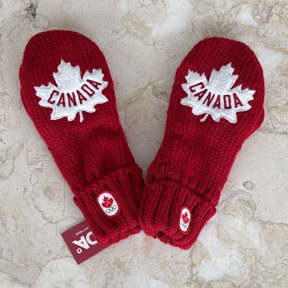 Vancouver 2010 Vancouver Olympic Mittens – Brand New With Tags – Iconic Red 🇨🇦